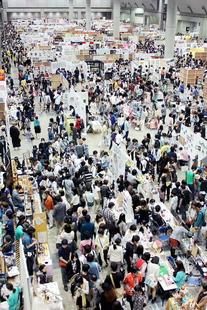 tokyo design festival room full of people