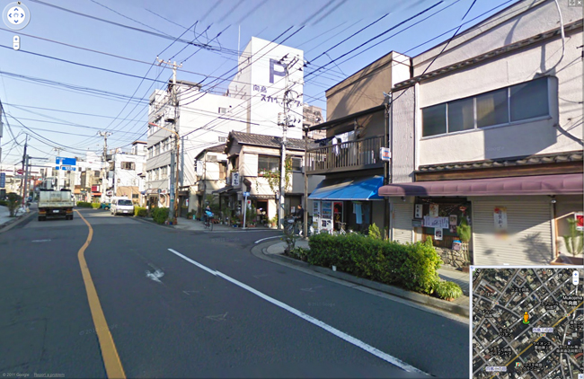 Google streetview scene of a generic-looking city road in Japan