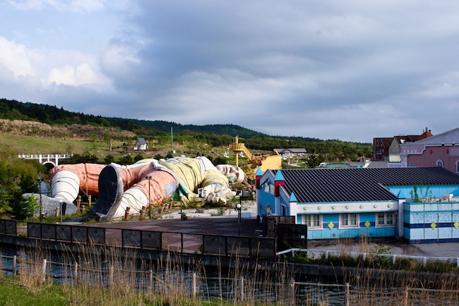 Rundown attraction at the abandoned Japanese amusement park Gulliver's Kingdom