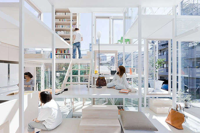 Japanese apartment with transparent walls