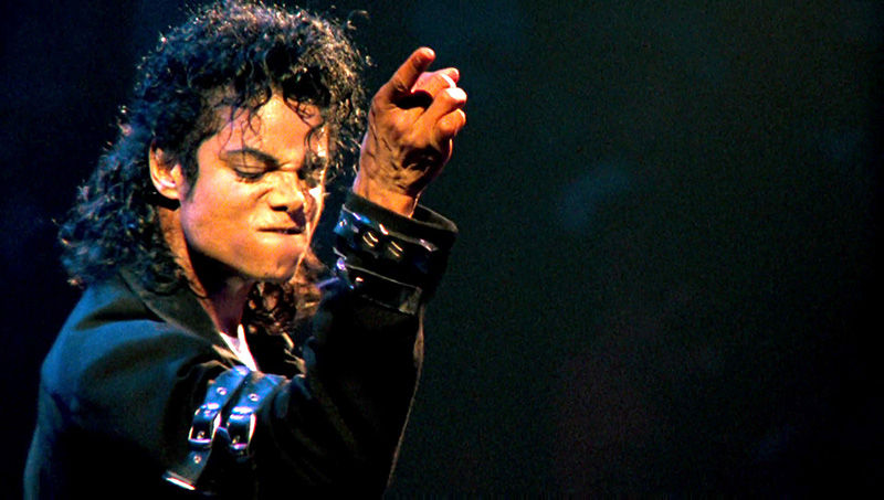 michael jackson performing