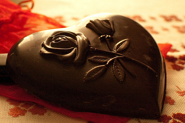 fancy chocolate heart rose mold