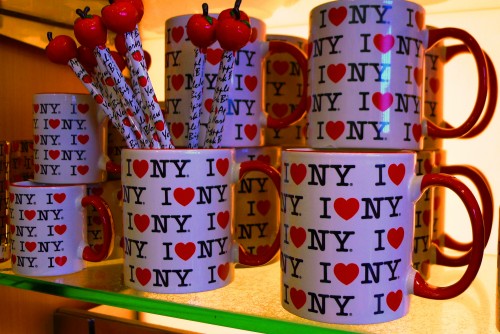 i heart ny mugs and pencils