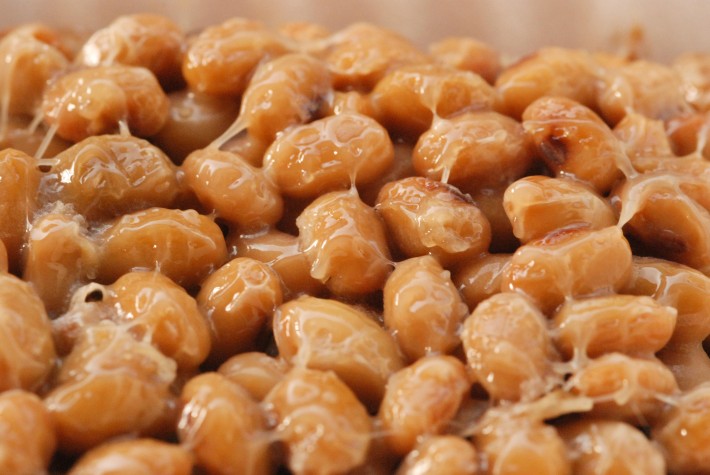 sticky fermented soy beans natto