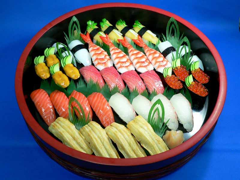 plastic sushi dish