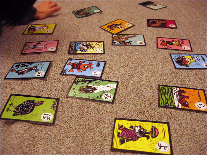 karuta japanese cards on the floor