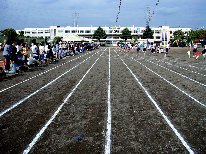 running track with lanes