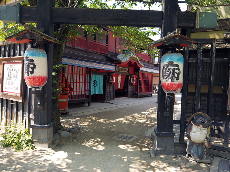 yoshiwara entrance to brothel japanese red light district