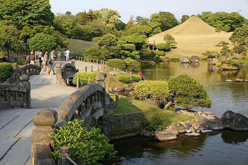 garden at Kumamoto castle