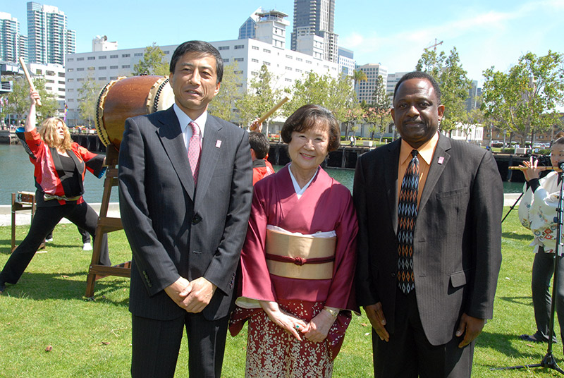 Members of a Japanese-American friendship group at an event