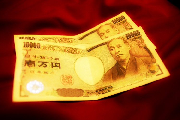 Fixed amount handouts of 10,000 yen provided by the Japanese government