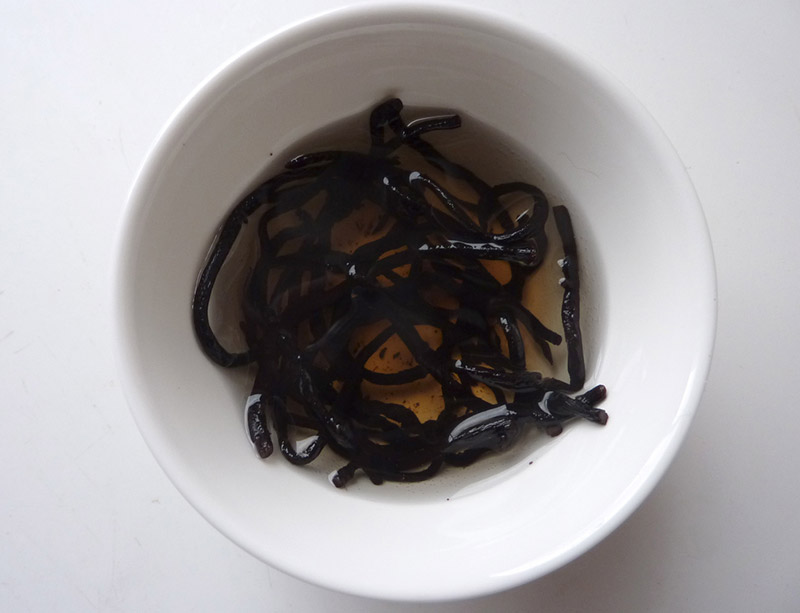 japanese cuisine hijiki seaweed soaked