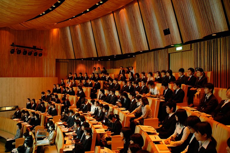 Japan job hunters seated at an information session