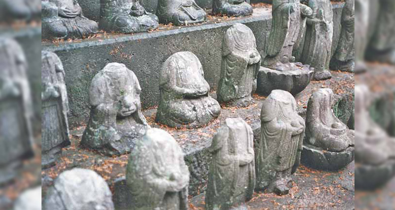 small headless statues