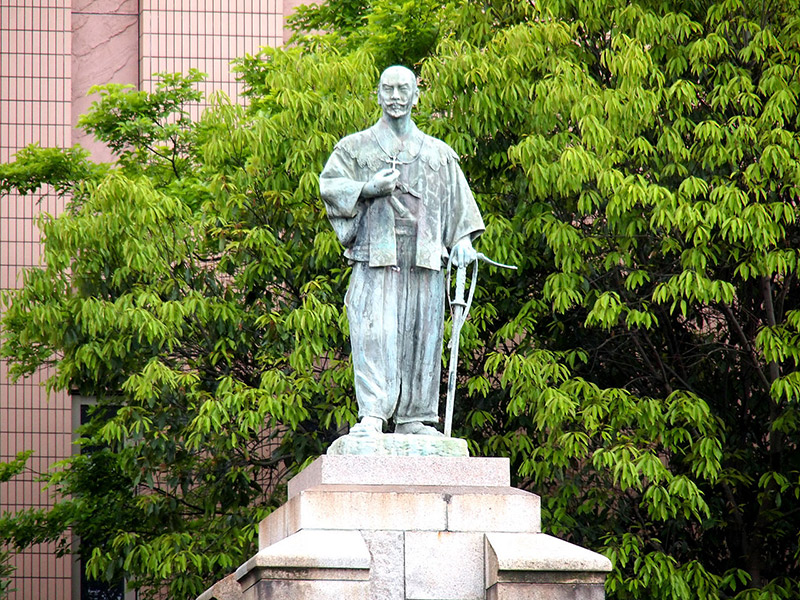 statue of Otomo Sorin