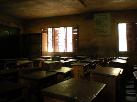 japan empty classroom desks