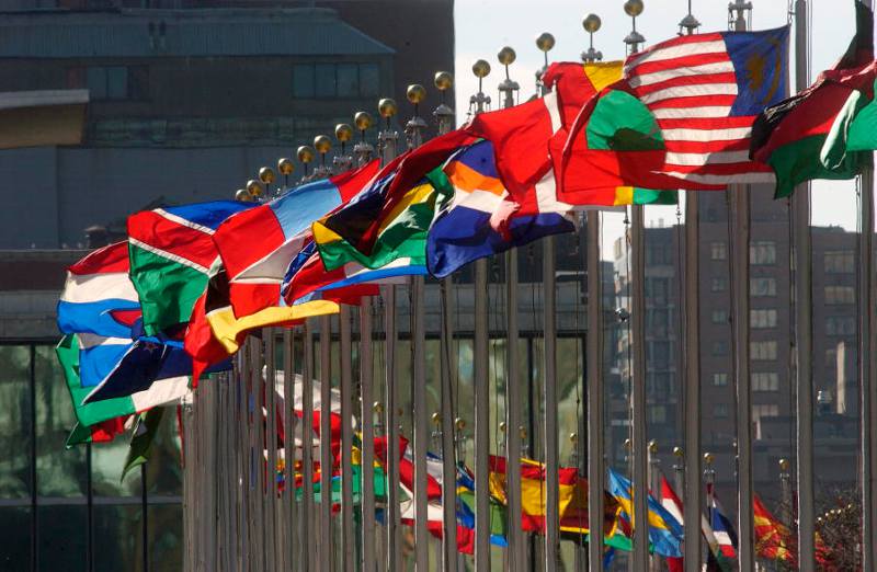 the flags of the united nations on a clear day