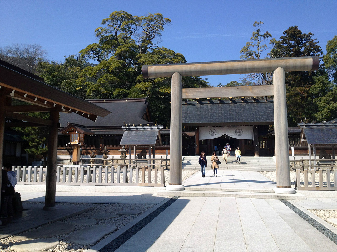 giant stone gate japanese shinto shrine