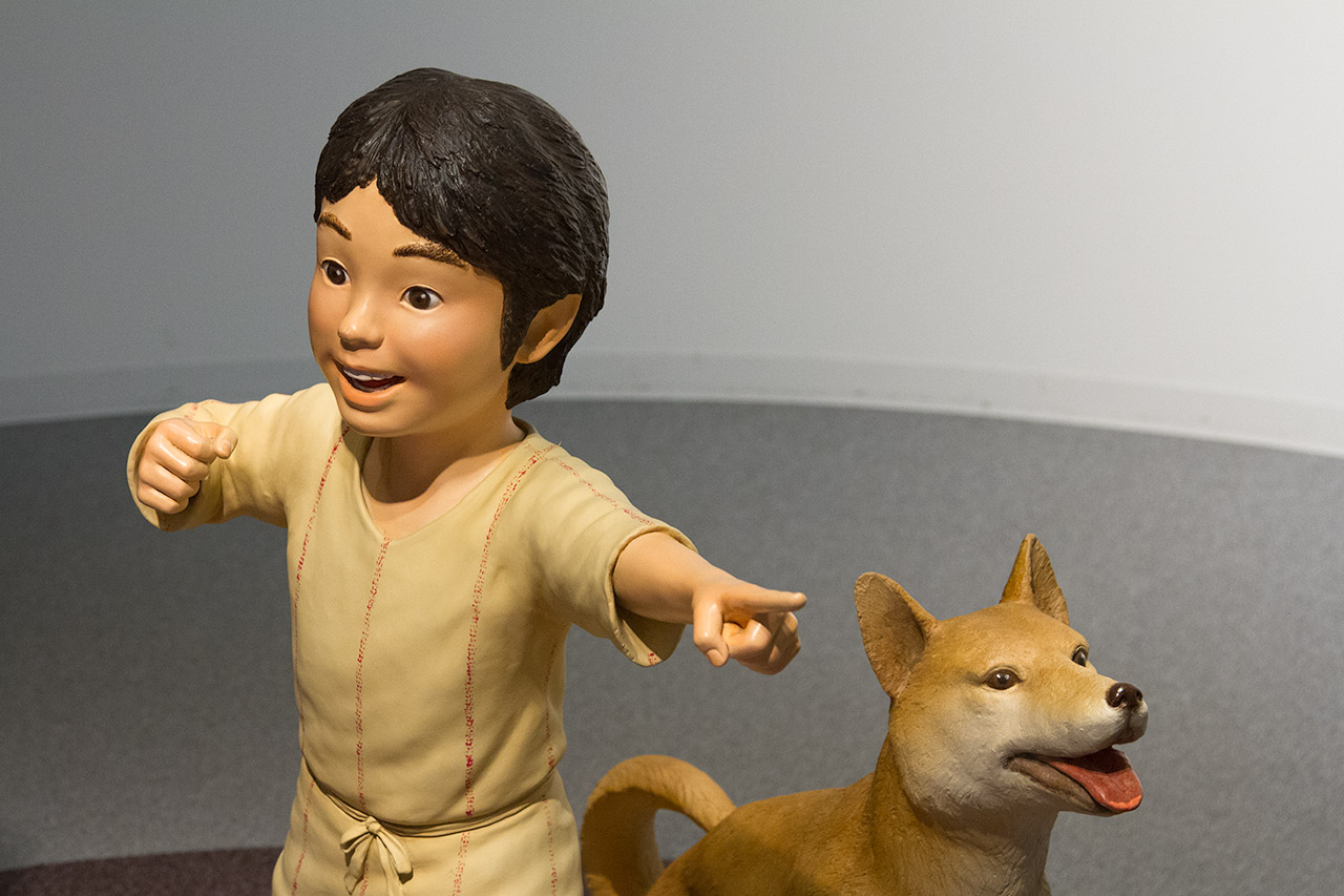 Jomon boy and dog replica