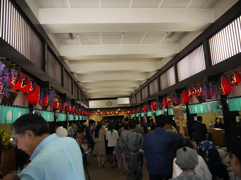 sumo annaijo information bureau counters