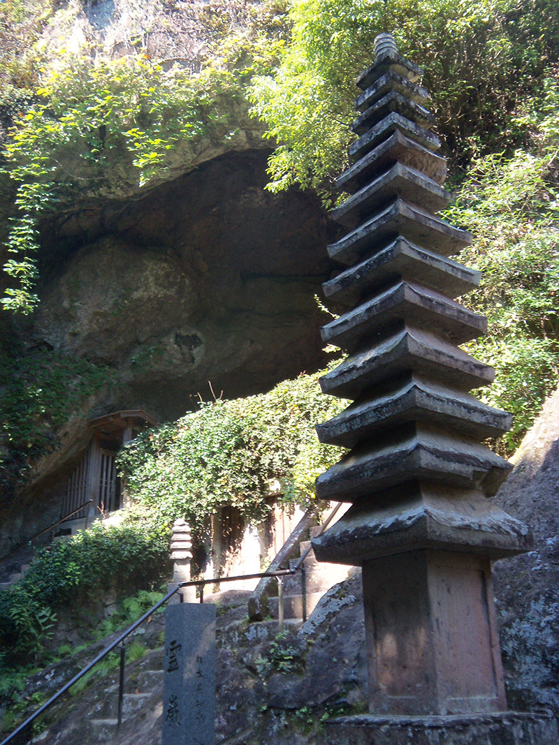 japan temple entrance