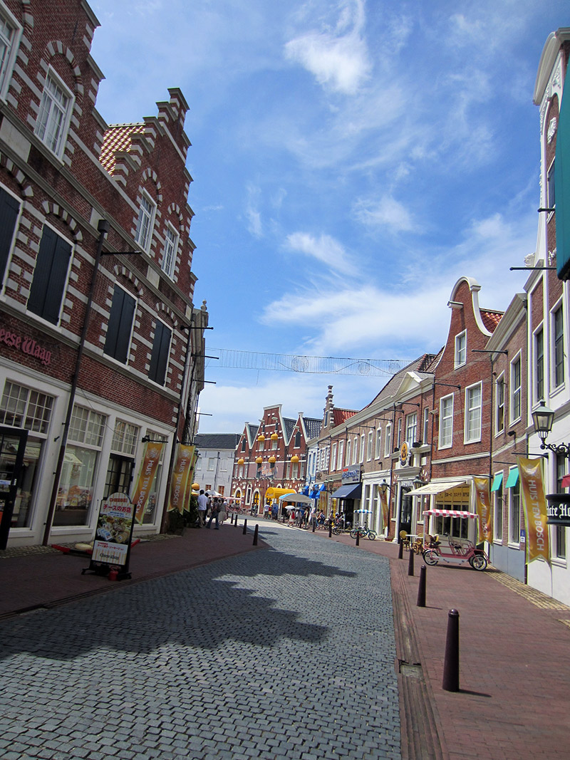 The Dutch Theme Park in Japan Huis Ten Bosch Tofugu