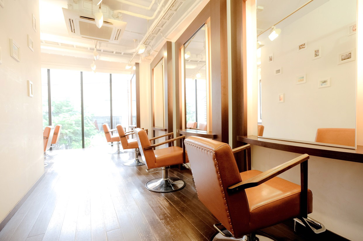 chairs at nalu hair salon