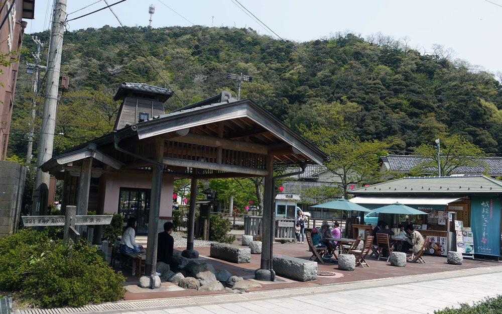 foot baths on the streets of kinosaki