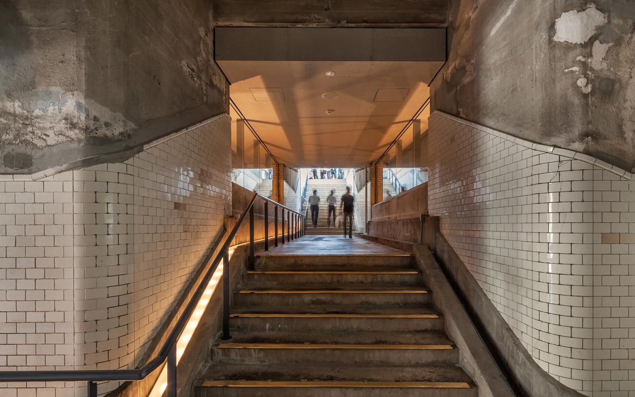 original stairway built for manseibashi station in taisho period