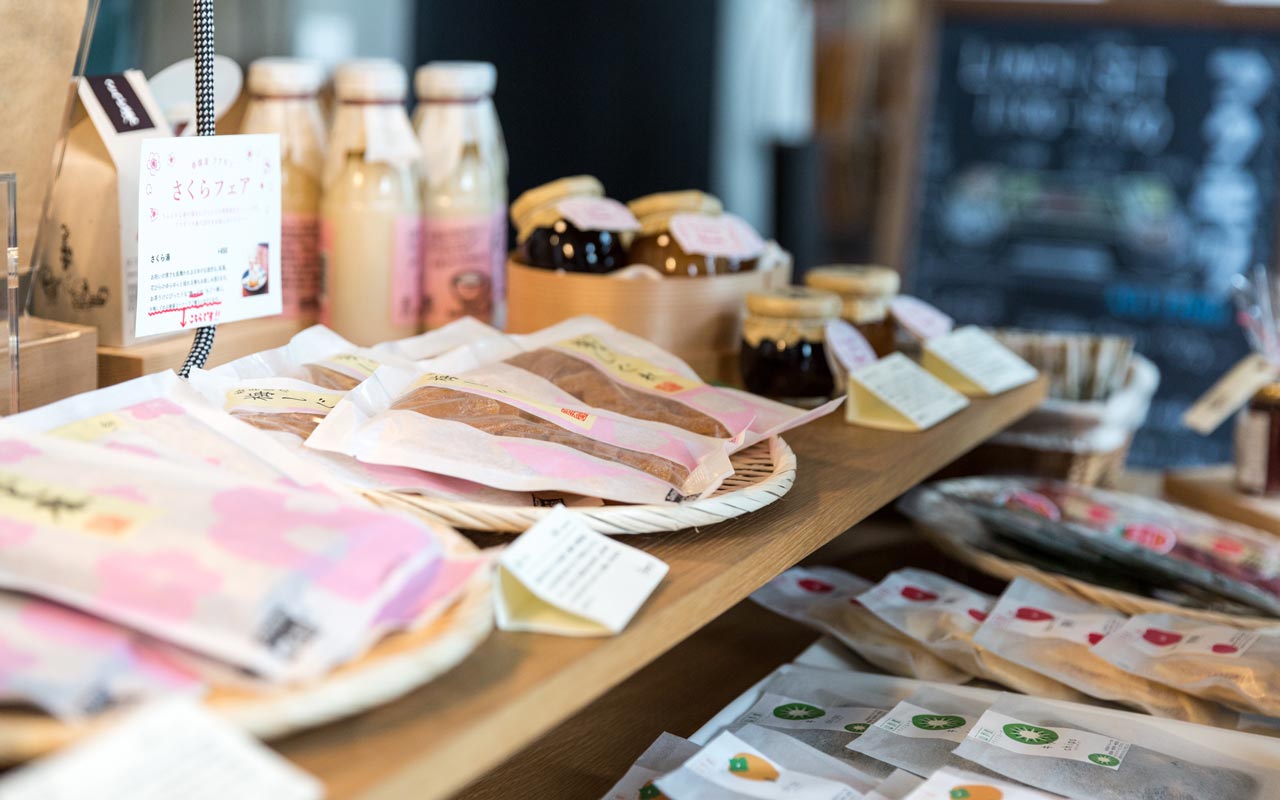 dried japaneses snacks sold at maach ecute