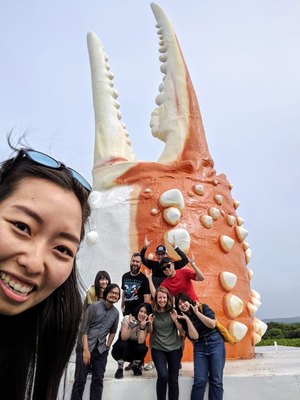 crab claw statue in Monbetsu